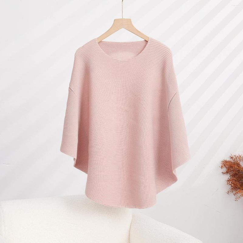 Women's T Shirts Miyake Women Clothing Summer Irregular Solid Color Fashion Design Round Neck Bat Sleeve Loose Type Casual Pleated T-shirt, Black
Women's T Shirts Miyake Women Clothing Summer Irregular Solid Color Fashion Design Round Neck Bat Sleeve Loose Type Casual Pleated T-shirt, Black