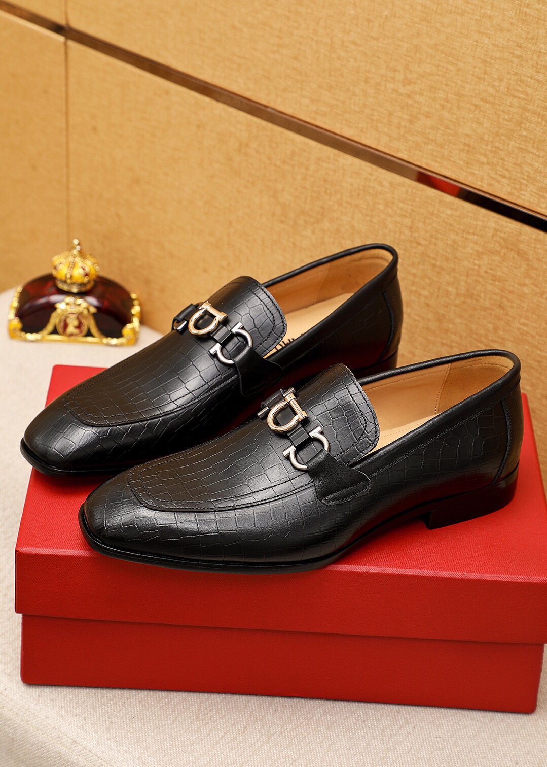 2023 Men Dress Shoes Fashion Designer Casual Business Brand Classic Oxfords Men Outdoor Genuine Leather Flats Size 38-45, Black 2
2023 Men Dress Shoes Fashion Designer Casual Business Brand Classic Oxfords Men Outdoor Genuine Leather Flats Size 38-45, Black 2
