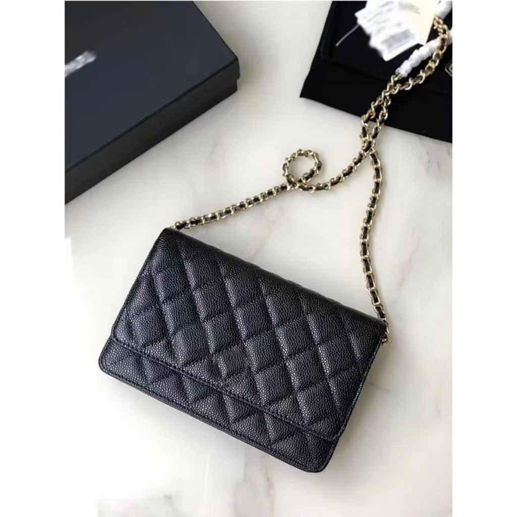 channelled women woc crossbody bag genuine leather quilted cowhide lambskin flap shoulder bags gold silver hardware wallet on chain 20cm mini purse with dust bag, Black
channelled women woc crossbody bag genuine leather quilted cowhide lambskin flap shoulder bags gold silver hardware wallet on chain 20cm mini purse with dust bag, Black