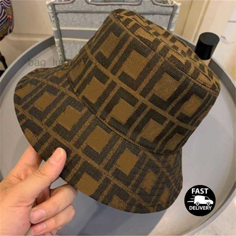 Mens Women Designers Bucket Hats Full Letter Casquette Bonnet Beanie Luxurys Fedora Fitted Sun Hat Baseball Caps 2021, Brown
Mens Women Designers Bucket Hats Full Letter Casquette Bonnet Beanie Luxurys Fedora Fitted Sun Hat Baseball Caps 2021, Brown