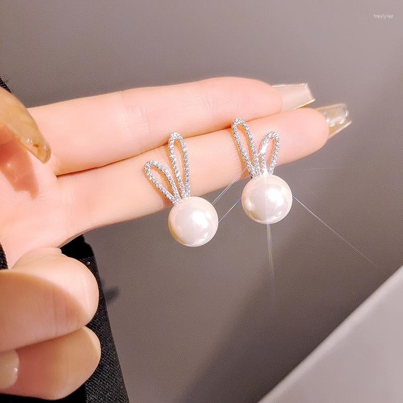 Stud Earrings Fashion Shinny 925 Silver Needle Simple Pearl For Women Jewelry Wholesale
Stud Earrings Fashion Shinny 925 Silver Needle Simple Pearl For Women Jewelry Wholesale
