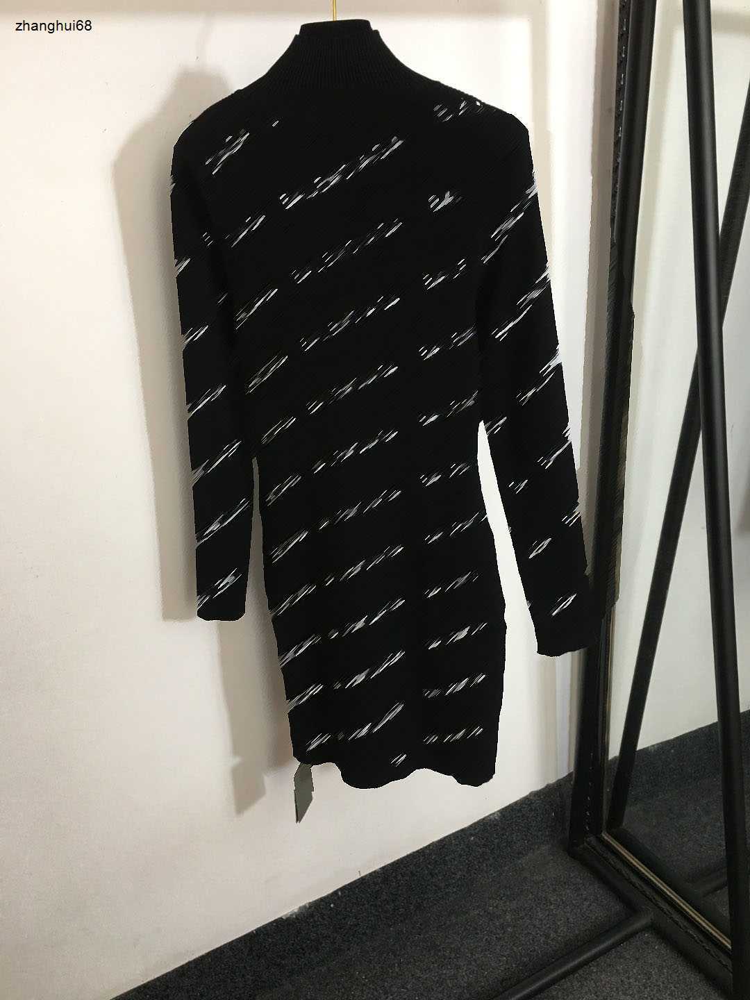 Fashion new women knitted dress high quality long sleeve slim skirt full letter printed logo casual women dress Nov14 one Nov14