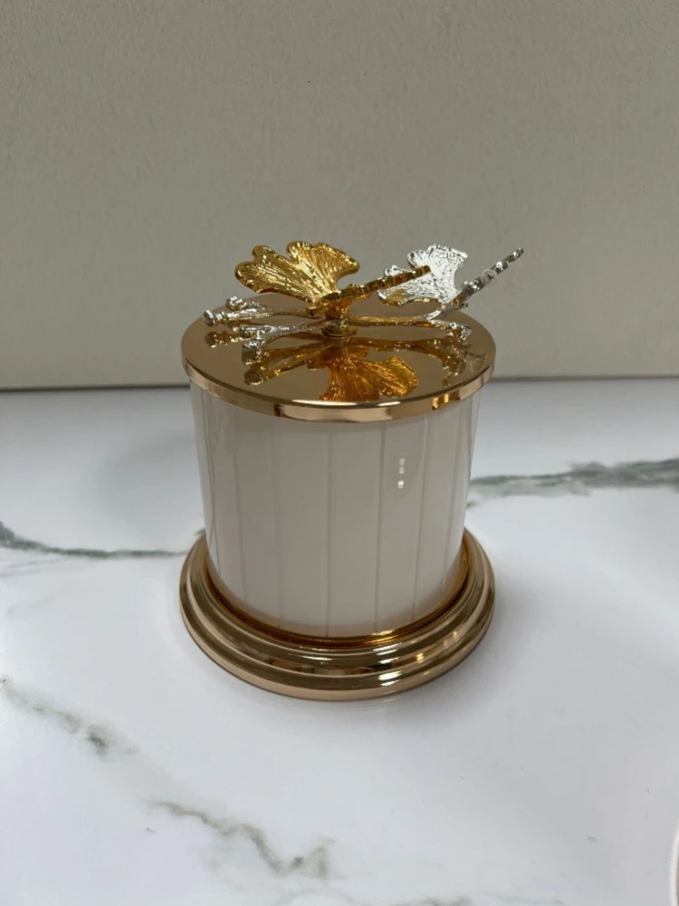 Storage Bottles Jars French White Ceramic Jewelry Cotton Swab Box Butterfly Candy Jar Table Top Sealed Jar Candle Holder Creative Dried Fruit Storage 
