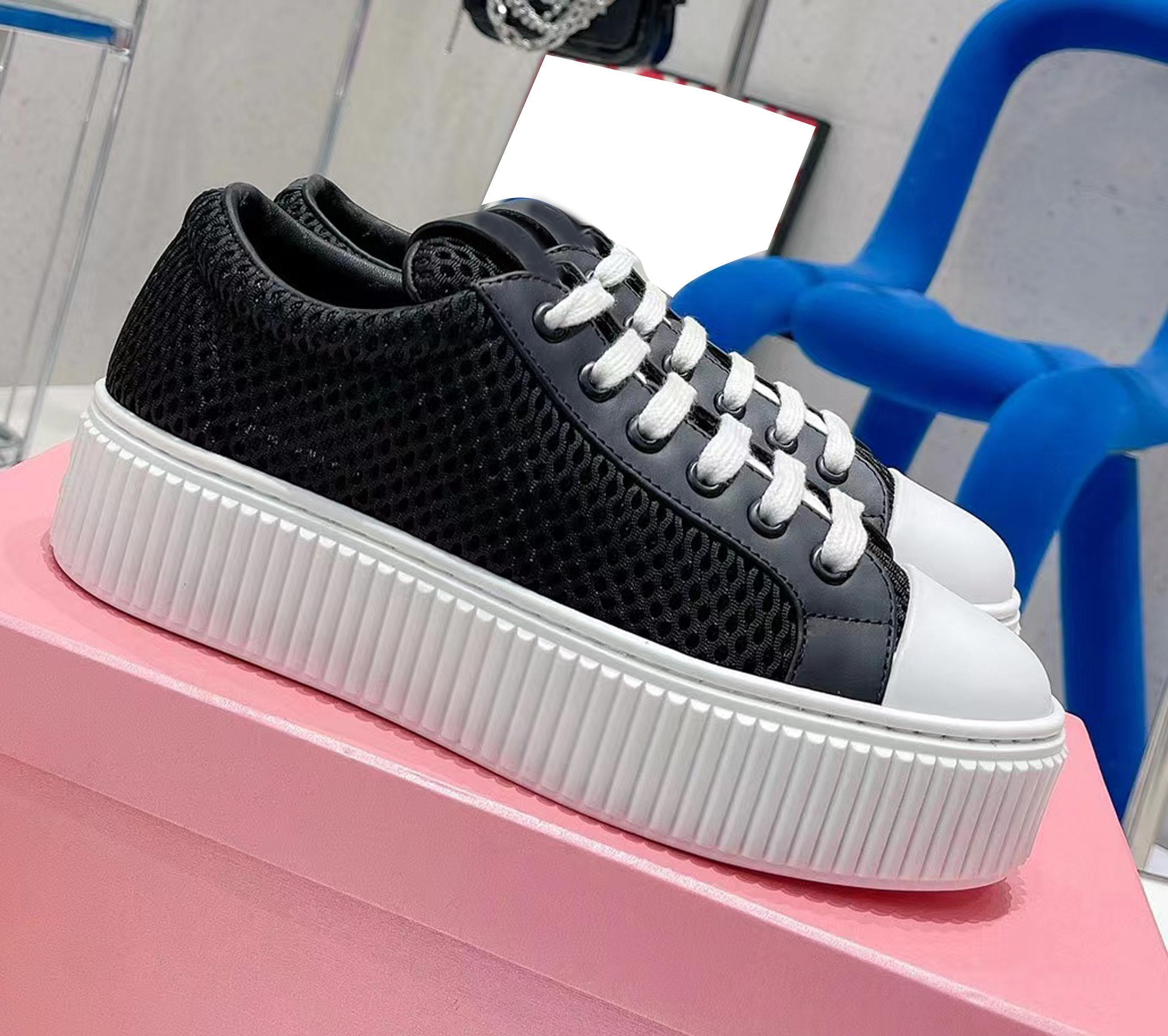 Running Shoes 2022 Women high quality two miu Sports Sneakers slugged bottom Shock Absorption Breathable Lightweight tory A2
Running Shoes 2022 Women high quality two miu Sports Sneakers slugged bottom Shock Absorption Breathable Lightweight tory A2