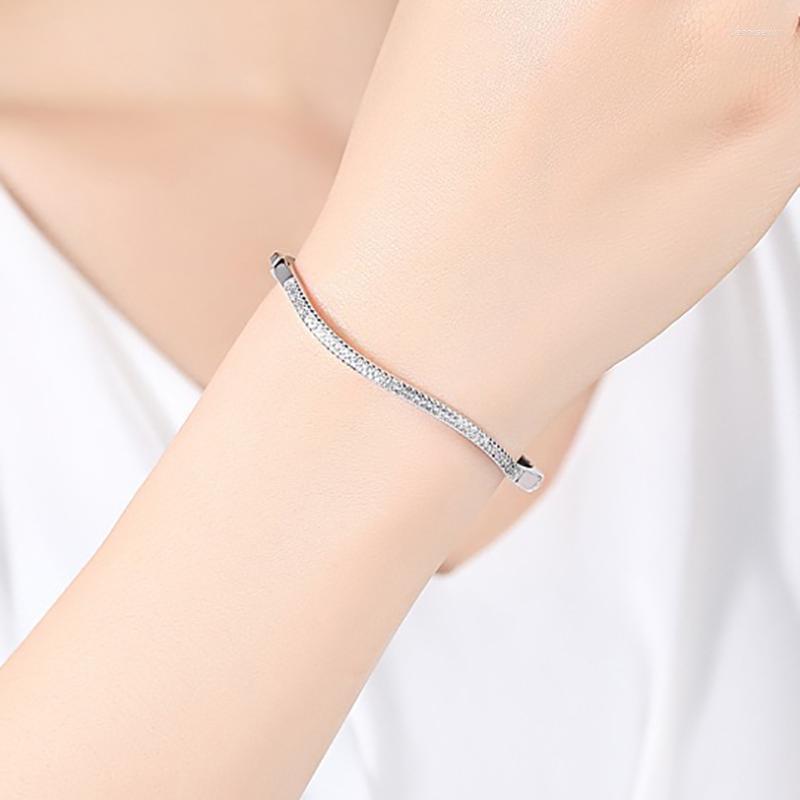 Bangle Fashion Luxury Square For Women Men Wedding Party Copper Winter Irregular Jewelry Ladies Classic
Bangle Fashion Luxury Square For Women Men Wedding Party Copper Winter Irregular Jewelry Ladies Classic