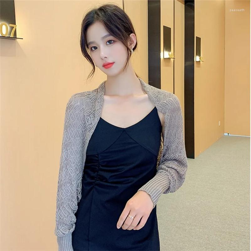 Women's Knits Shawl Women Summer Hollow Out Hook Flower Knitted Fashion Air Conditioning Korean Solid Color Cape Femme, Peacock blue
Women's Knits Shawl Women Summer Hollow Out Hook Flower Knitted Fashion Air Conditioning Korean Solid Color Cape Femme, Peacock blue