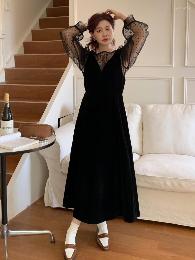 Work Dresses French Celebrity Polka Dot Bubble Sleeve Mesh Bottomed Shirt Vs Velvet Suspender Dress Suit, Black
Work Dresses French Celebrity Polka Dot Bubble Sleeve Mesh Bottomed Shirt Vs Velvet Suspender Dress Suit, Black