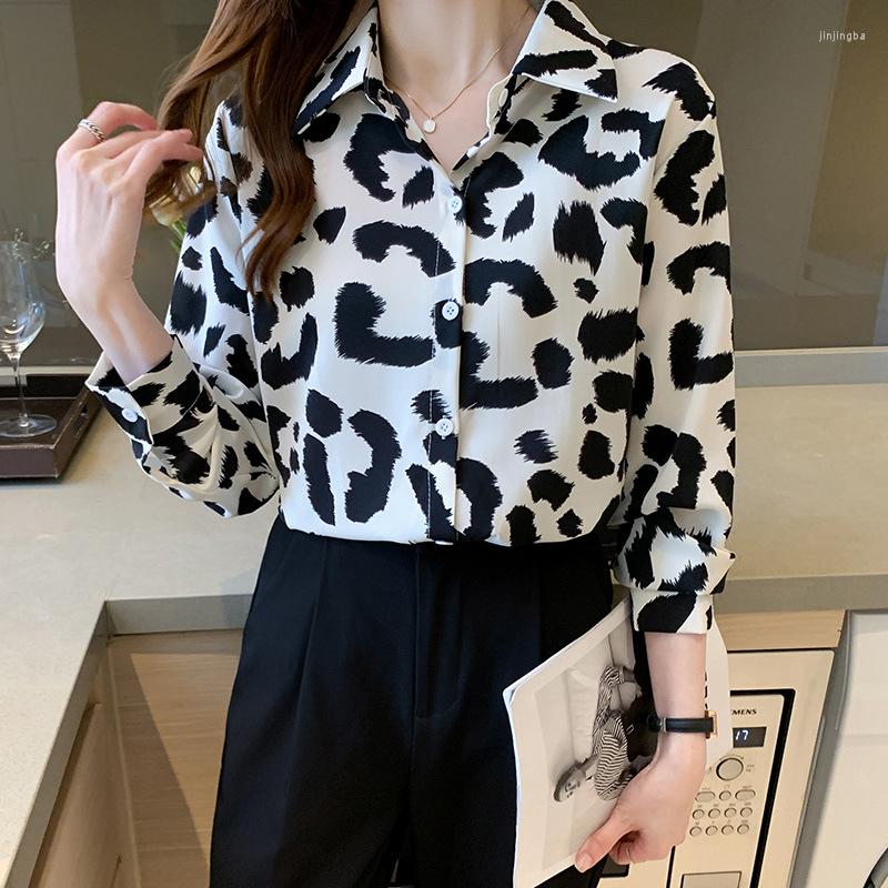Women's Blouses 2023 Autumn Leopard Chiffon Shirt Women's Retro Hong Kong Printed Long Sleeve Loose Temperament Top Girl Slim, B163
Women's Blouses 2023 Autumn Leopard Chiffon Shirt Women's Retro Hong Kong Printed Long Sleeve Loose Temperament Top Girl Slim, B163