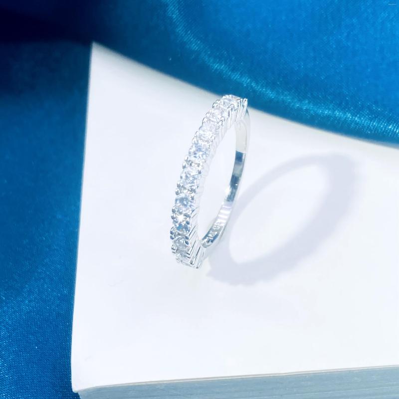 Cluster Rings Luxury Silver Color Single Row Ring Cubic Zirconia Half Circle Pave Finger Fashion Temperament Wedding Jewelry For Women
Cluster Rings Luxury Silver Color Single Row Ring Cubic Zirconia Half Circle Pave Finger Fashion Temperament Wedding Jewelry For Women