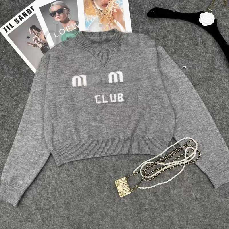 Women' Sweaters Designer Winter Women Wool Sweater Knitting Pullover Hoodie Womens Casual Sweatshirt Embroidery Neck Loose Short Shirt 5645 E32V, Gray1
Women' Sweaters Designer Winter Women Wool Sweater Knitting Pullover Hoodie Womens Casual Sweatshirt Embroidery Neck Loose Short Shirt 5645 E32V, Gray1