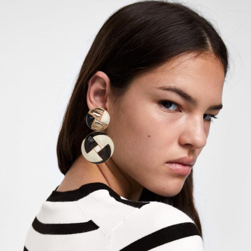 Dangle Earrings & Chandelier Wholesale JUJIA Luxury Jewelry Round Pendant For Women Drop Charm Statement WholesaleDangle Mill22
Dangle Earrings & Chandelier Wholesale JUJIA Luxury Jewelry Round Pendant For Women Drop Charm Statement WholesaleDangle Mill22