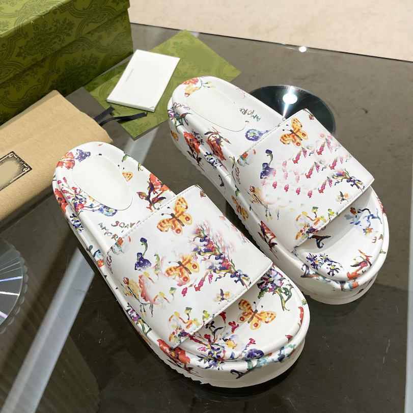 Quality High Sandal Slipper Luxury Designer summer fashion ladies Beach Casual shoe woman Comfortable Minimalist Thick base printing shoes Sandal with logo, No shoes
Quality High Sandal Slipper Luxury Designer summer fashion ladies Beach Casual shoe woman Comfortable Minimalist Thick base printing shoes Sandal with logo, No shoes