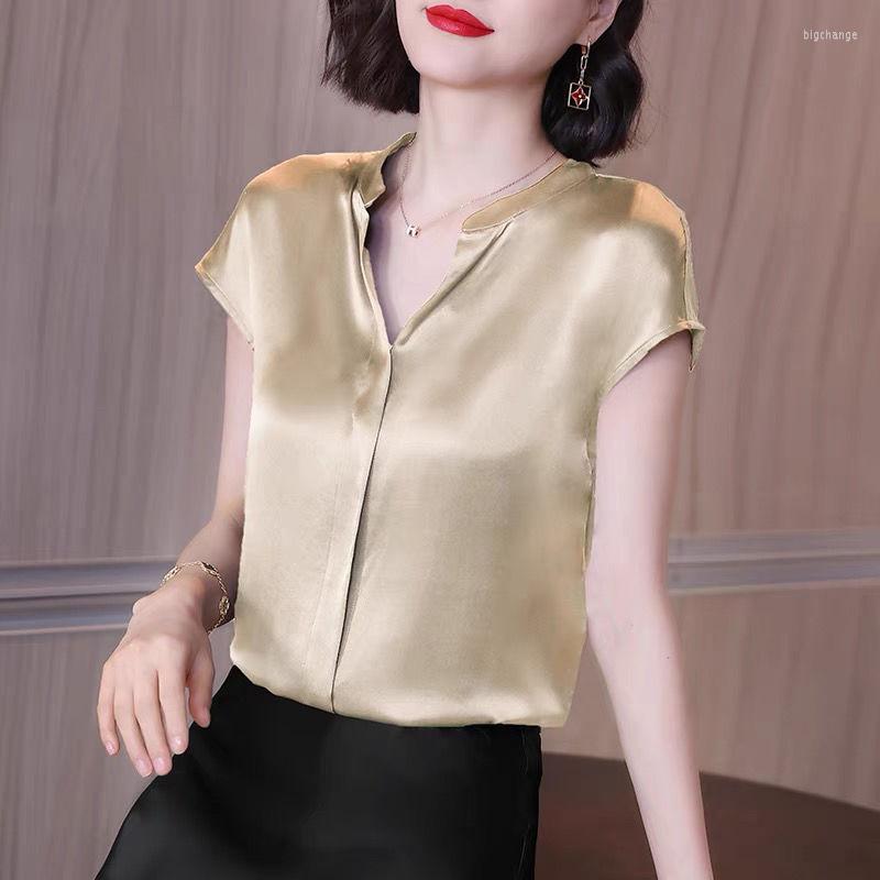 Women' Blouses Office Lady V Neck Solid Color Work Wear Satin Women Short Sleeve Top Fashion Summer Chiffon Shirt Blusas De Mujer, Gray
Women' Blouses Office Lady V Neck Solid Color Work Wear Satin Women Short Sleeve Top Fashion Summer Chiffon Shirt Blusas De Mujer, Gray