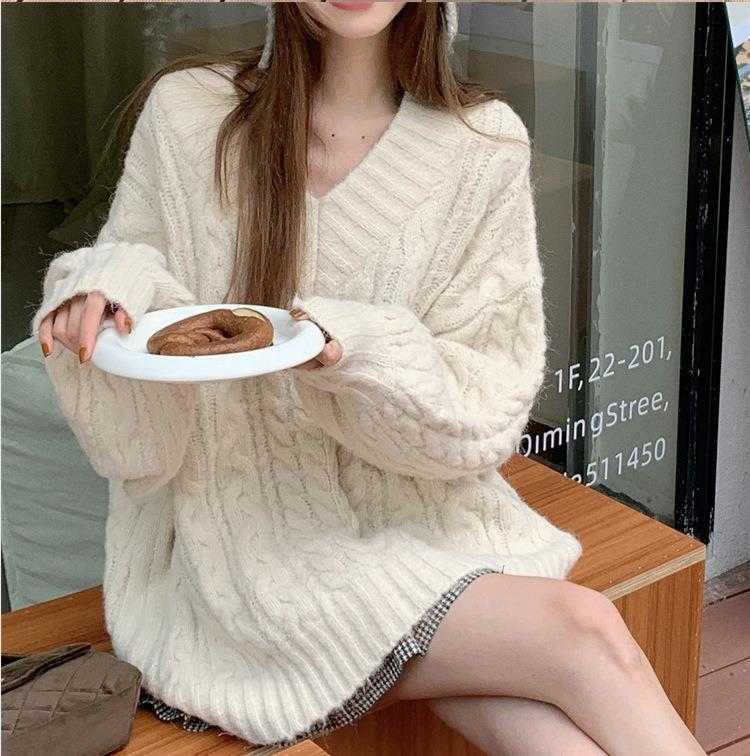 Autumn And Winter Lazy Style Sweater Retro Twist V Neck Oversized Loose Pullover, Green
Autumn And Winter Lazy Style Sweater Retro Twist V Neck Oversized Loose Pullover, Green