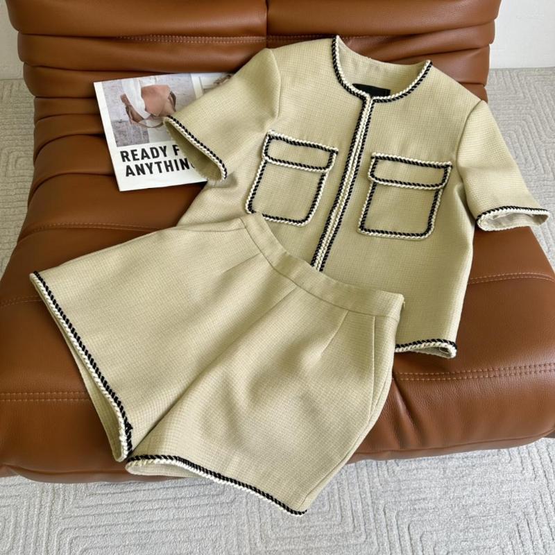 Women' Tracksuits Short Sets Women Spring Summer Solid Binding O-neck Sleeved Tops And Shorts Classical Elegant Straight Lady Clothes, Picture shown
Women' Tracksuits Short Sets Women Spring Summer Solid Binding O-neck Sleeved Tops And Shorts Classical Elegant Straight Lady Clothes, Picture shown