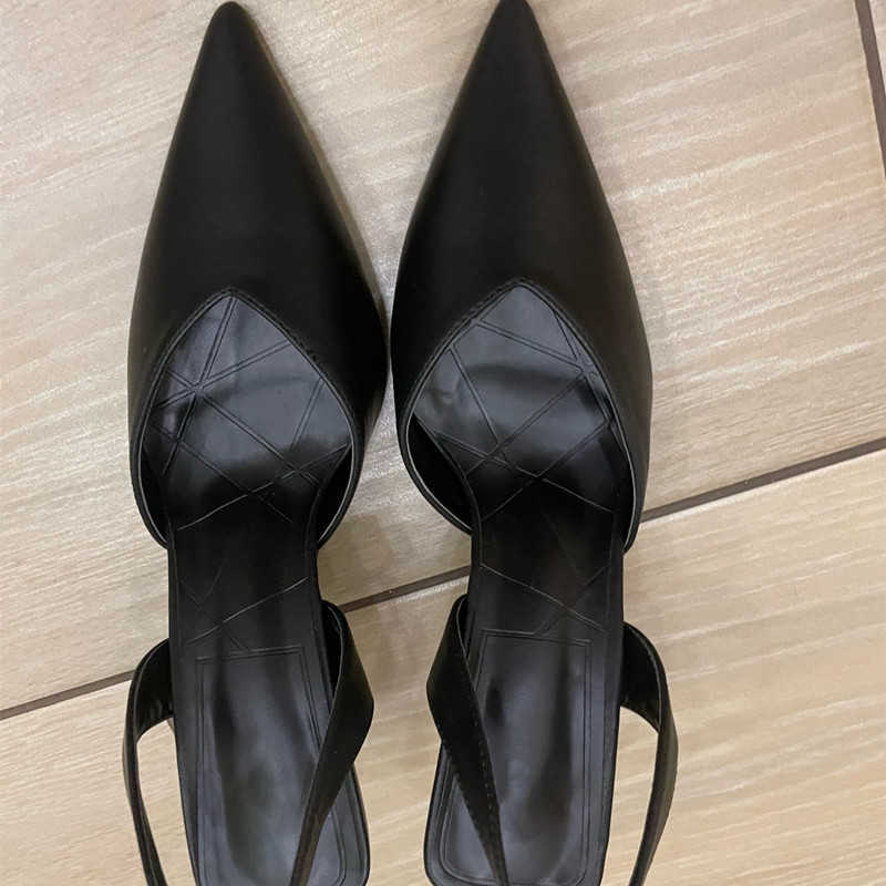Nxy Sandals Heels Women's Shoes Black Leather Mules High Female Stiletto Women Pumps Slingbacks Sexy Heeled 230406
Nxy Sandals Heels Women's Shoes Black Leather Mules High Female Stiletto Women Pumps Slingbacks Sexy Heeled 230406