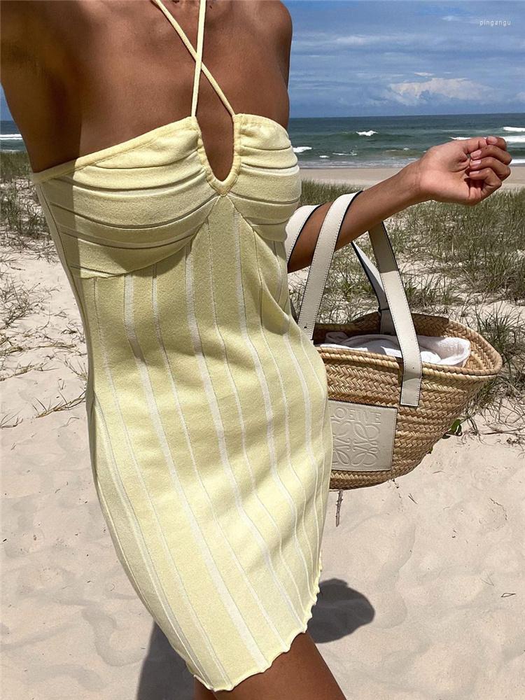 Casual Dresses Tossy Strapless Knit Mini Women Off-Shoulder Stripe Knitting Bodycon Dress Summer Beach Party Halter Club Streetwear, Green
Casual Dresses Tossy Strapless Knit Mini Women Off-Shoulder Stripe Knitting Bodycon Dress Summer Beach Party Halter Club Streetwear, Green