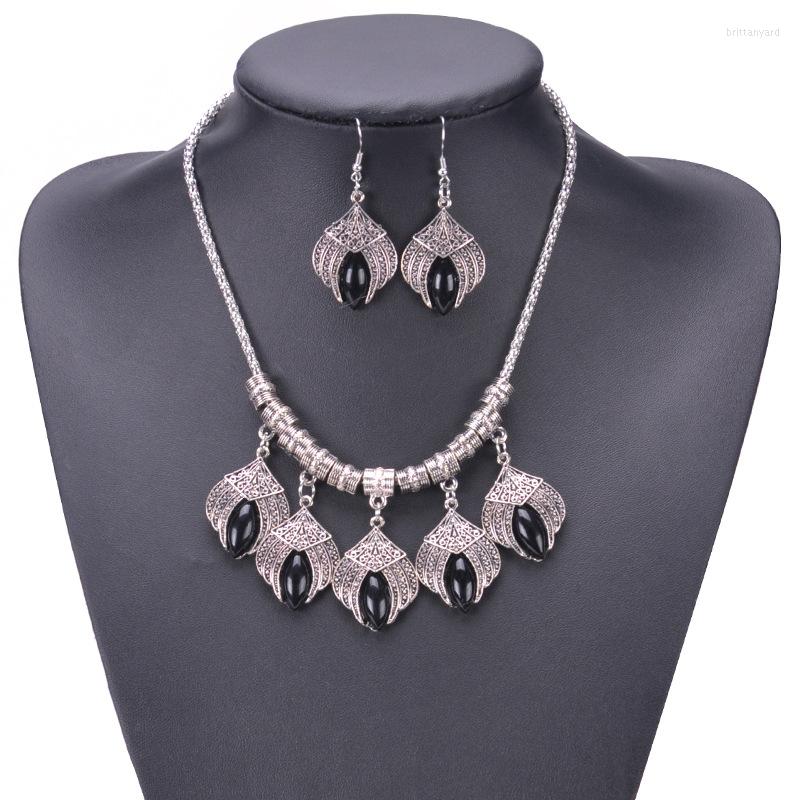 Necklace Earrings Set Vintage Choker Pendant Earring Statement For Women Antique Fashion Geometric Sets Duftgold, Picture shown
Necklace Earrings Set Vintage Choker Pendant Earring Statement For Women Antique Fashion Geometric Sets Duftgold, Picture shown