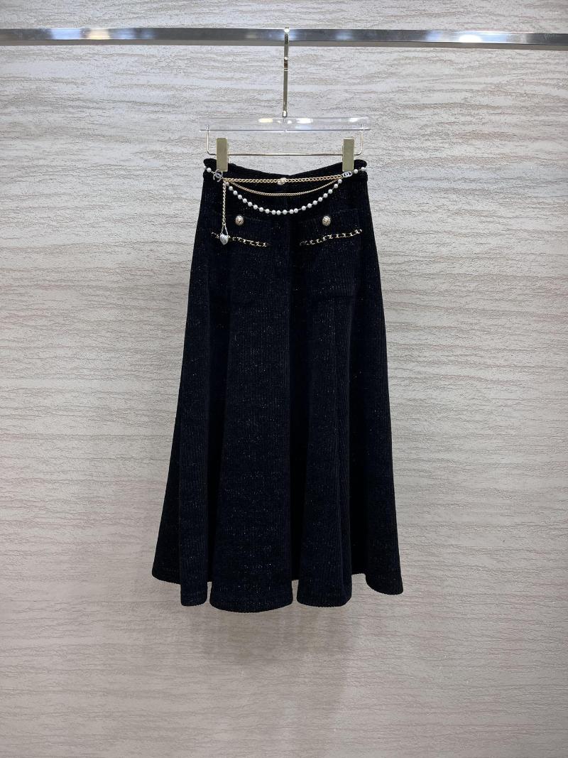 Skirts 2023SS Summer Fashion Women Chains High Quality Black Midi Casual Skirt For Female Gdnz 3.29
Skirts 2023SS Summer Fashion Women Chains High Quality Black Midi Casual Skirt For Female Gdnz 3.29