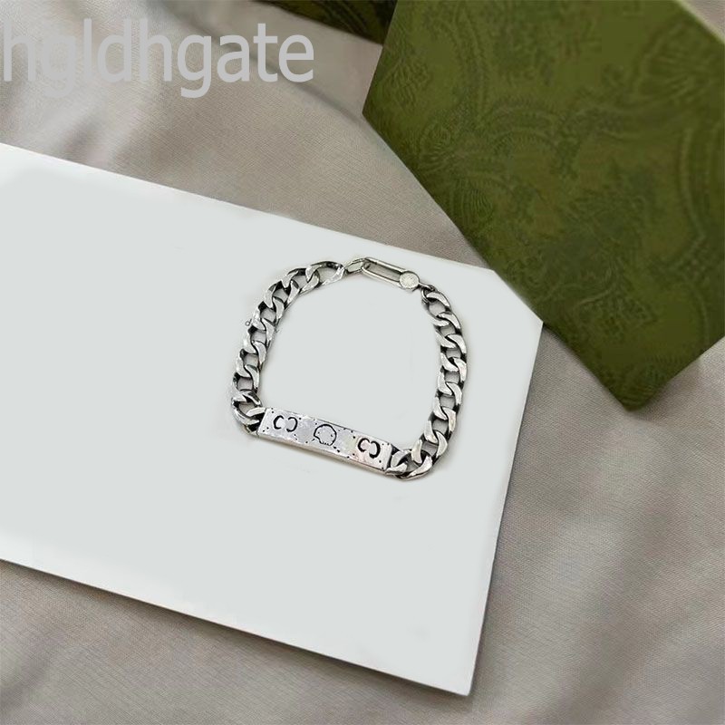 Womens designer bracelet luxury bracelet homme ghost pulsera letters g wedding chain fashion style bracelets designer for women skull lover ZB029 F23
Womens designer bracelet luxury bracelet homme ghost pulsera letters g wedding chain fashion style bracelets designer for women skull lover ZB029 F23