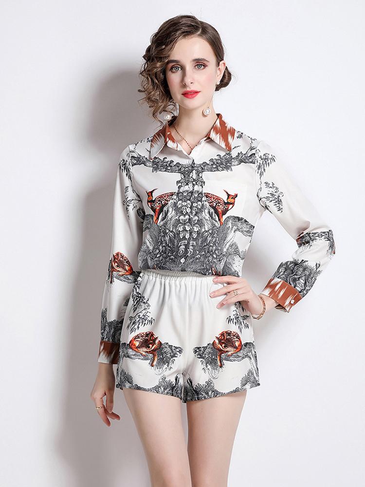 Women's Tracksuits Fashion Vintage Print Blouse And Shorts Suits For Women Summer Designer Casual Holiday Beach Outfits Elegant 2Piece Match, White
Women's Tracksuits Fashion Vintage Print Blouse And Shorts Suits For Women Summer Designer Casual Holiday Beach Outfits Elegant 2Piece Match, White