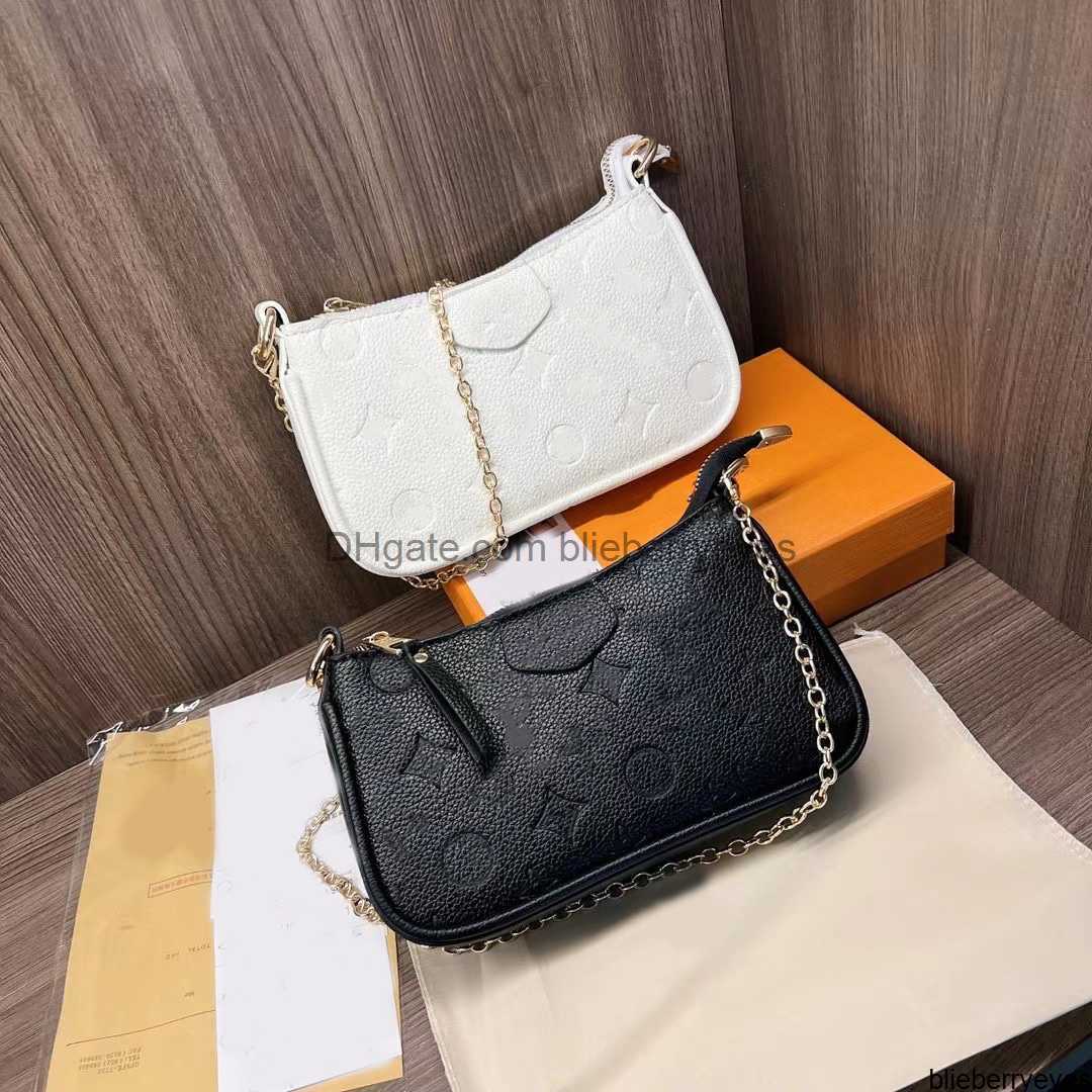 Designer Bags Embossed Chain Series Small Square Bag Black And White Shouder Bags Top Quality Genuine Leather Handbags Womens Crossbody
Designer Bags Embossed Chain Series Small Square Bag Black And White Shouder Bags Top Quality Genuine Leather Handbags Womens Crossbody