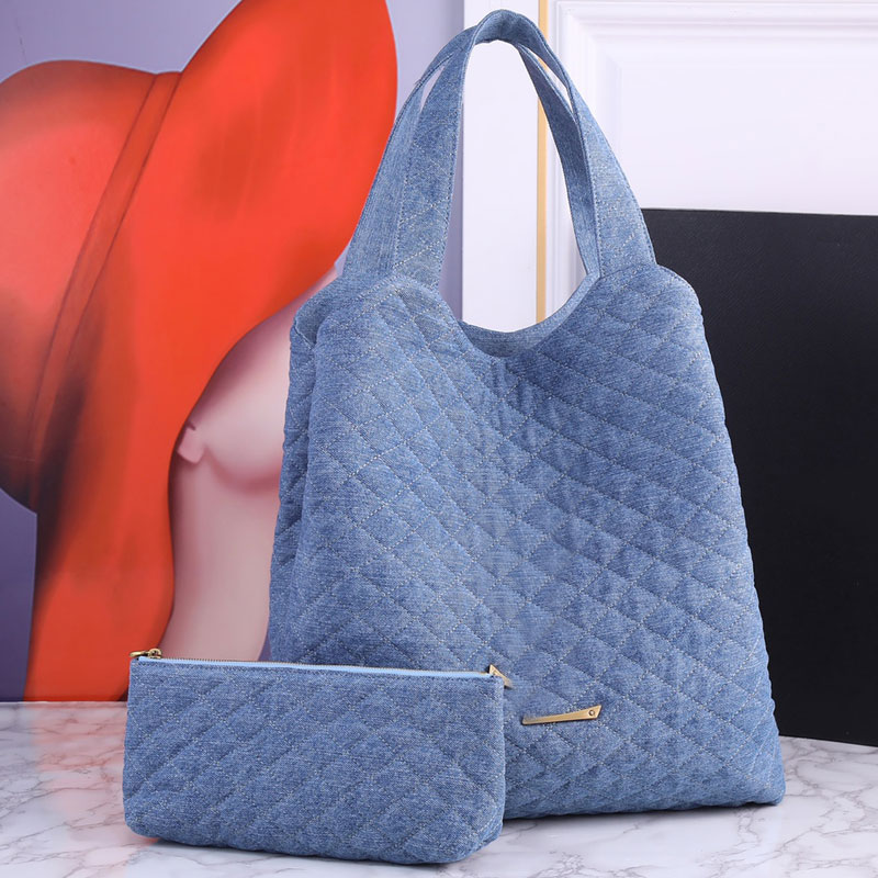 Maxi Bag 58cm Designer Bag Women Tote Bags Attaches Cross Body Shopping Beach Handbag Purse Gold Hardware Letter Genuine Leather With Wallet Top Quality, Blue
Maxi Bag 58cm Designer Bag Women Tote Bags Attaches Cross Body Shopping Beach Handbag Purse Gold Hardware Letter Genuine Leather With Wallet Top Quality, Blue