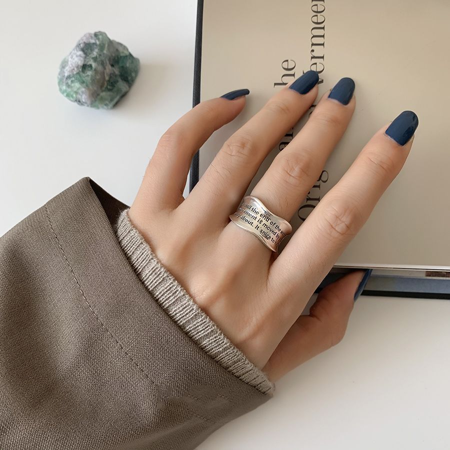 couple rings cool letter light luxury class rings Unisex designer rings men women couple screw rings promise rings for couples matching rings vintage ring
couple rings cool letter light luxury class rings Unisex designer rings men women couple screw rings promise rings for couples matching rings vintage ring