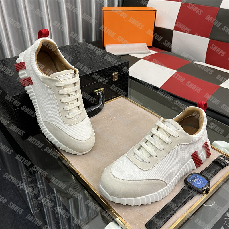 Mens Casual Sport Running Shoes Designer Sneaker Lace-up Ventilate Rubber Trainers Designers Outdoor Leather Sneakers Man H Shoe 38-44, H1
Mens Casual Sport Running Shoes Designer Sneaker Lace-up Ventilate Rubber Trainers Designers Outdoor Leather Sneakers Man H Shoe 38-44, H1