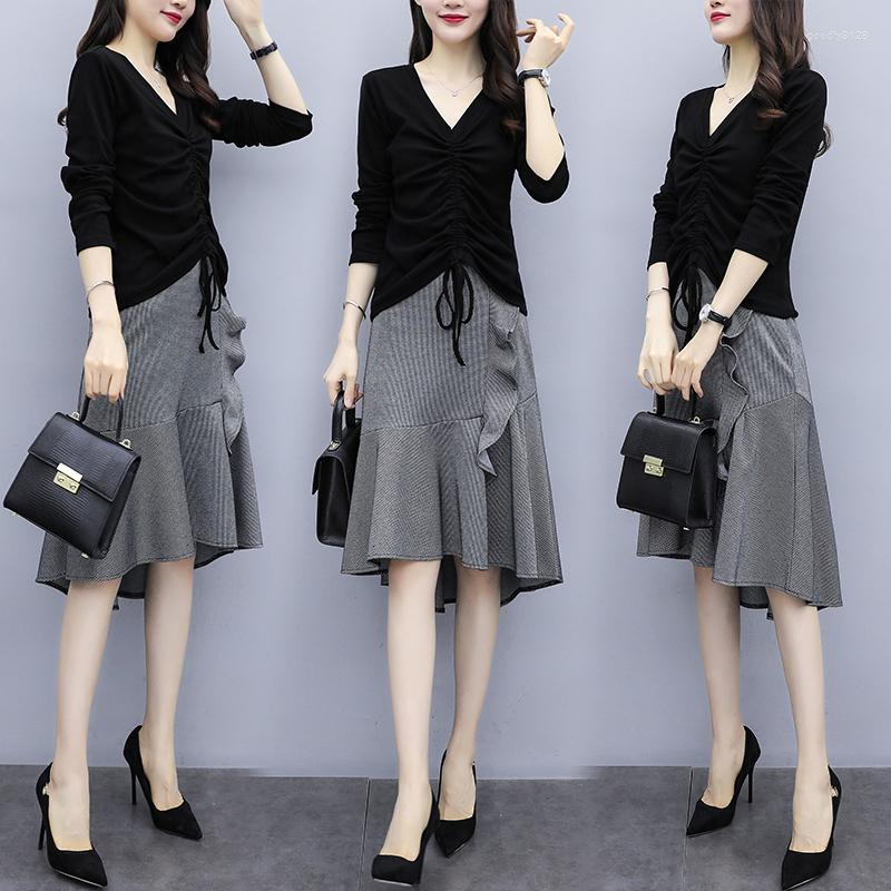 Work Dresses Plus Women' Two Spring Size 2 Piece Skirt Set Top Korean Casual Fashion Sets Clothes Conjunto Feminino KJ5214, Black
Work Dresses Plus Women' Two Spring Size 2 Piece Skirt Set Top Korean Casual Fashion Sets Clothes Conjunto Feminino KJ5214, Black