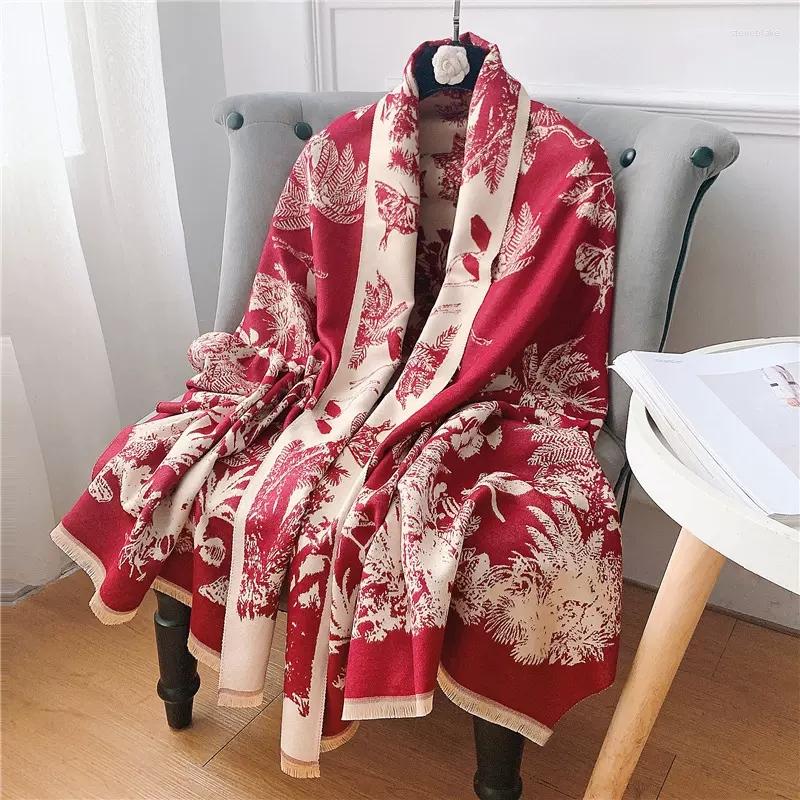 Scarves Spring Autumn High-grade Scarf Women All Match Flower Embroidery Cashmere Blend Cappa Wraps Shawls 5 Colors Lady Gifts
Scarves Spring Autumn High-grade Scarf Women All Match Flower Embroidery Cashmere Blend Cappa Wraps Shawls 5 Colors Lady Gifts
