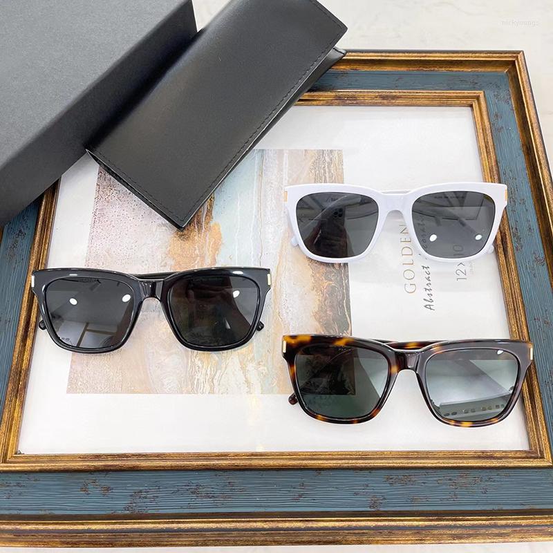 Sunglasses Designer Ladies SL560 Women Men Square Vintage Driving UV400 Protection Eyewear With Box
Sunglasses Designer Ladies SL560 Women Men Square Vintage Driving UV400 Protection Eyewear With Box