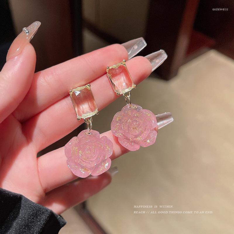 Stud Earrings French Style Gentle Retro Crystal Rose Flower Female Temperament Pink Jewelry
Stud Earrings French Style Gentle Retro Crystal Rose Flower Female Temperament Pink Jewelry