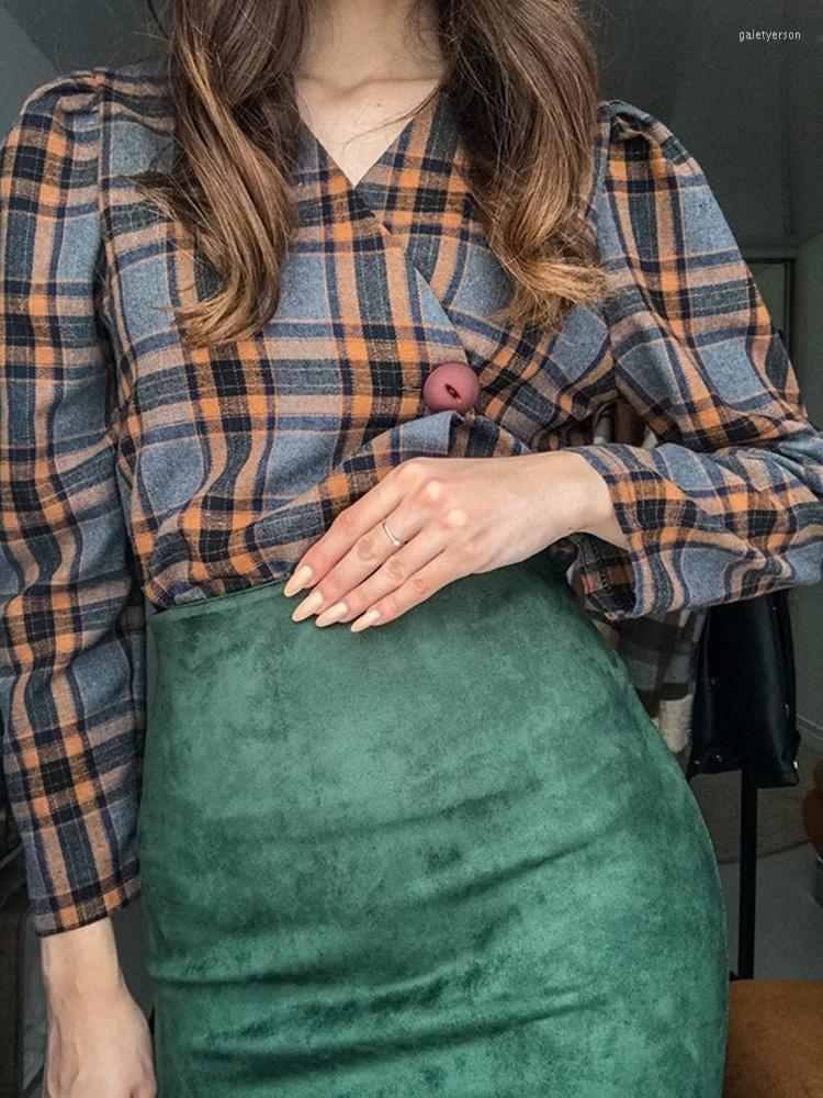 Skirts 2023 Autumn Winter Women's Elegant Suede Sheath Midi High Waist Solid Chic Wrap Skirt Back Split Pencil Skir, Black
Skirts 2023 Autumn Winter Women's Elegant Suede Sheath Midi High Waist Solid Chic Wrap Skirt Back Split Pencil Skir, Black