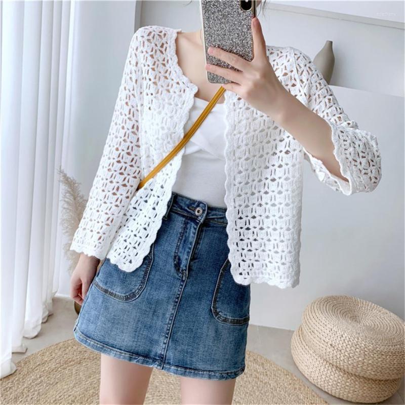 Women' Knits 2023 Korean Fashion Summer Knitted Lace Beach Coat Top Hollow Out Crochet Three Quarter Sleeve Short Small Shawl Cardigans
Women' Knits 2023 Korean Fashion Summer Knitted Lace Beach Coat Top Hollow Out Crochet Three Quarter Sleeve Short Small Shawl Cardigans