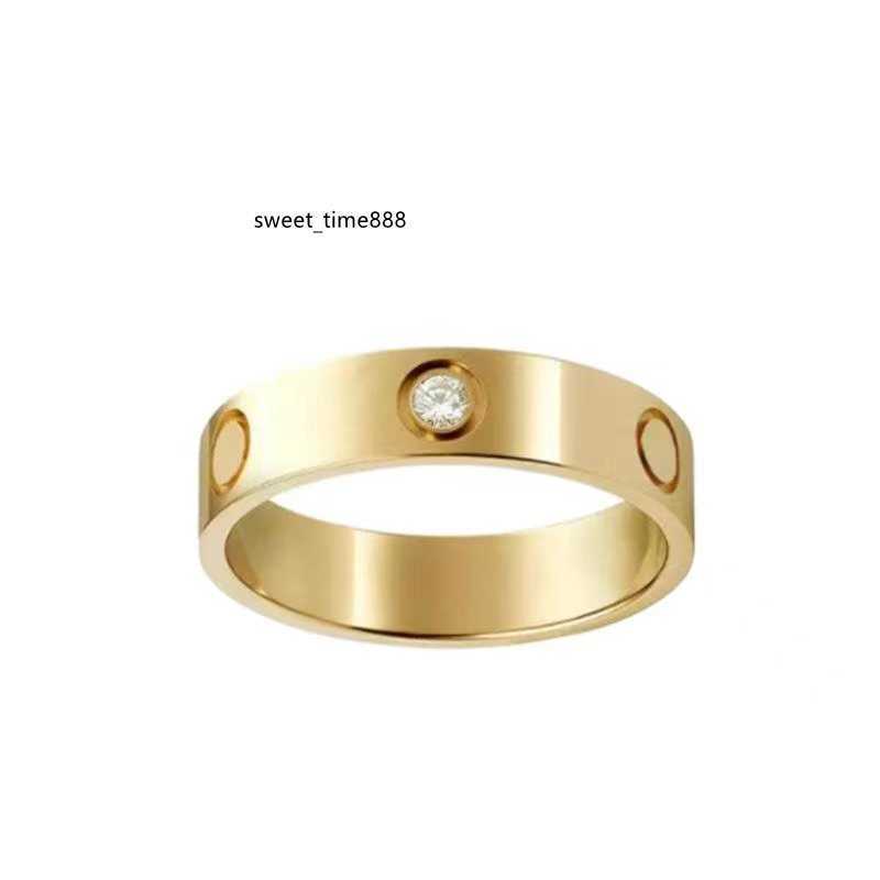 New Love Ring Luxury Jewelry Gold Rings For Women Titanium Steel Alloy Gold-Plated Process Fashion Accessories Never Fade Not Allergic
New Love Ring Luxury Jewelry Gold Rings For Women Titanium Steel Alloy Gold-Plated Process Fashion Accessories Never Fade Not Allergic