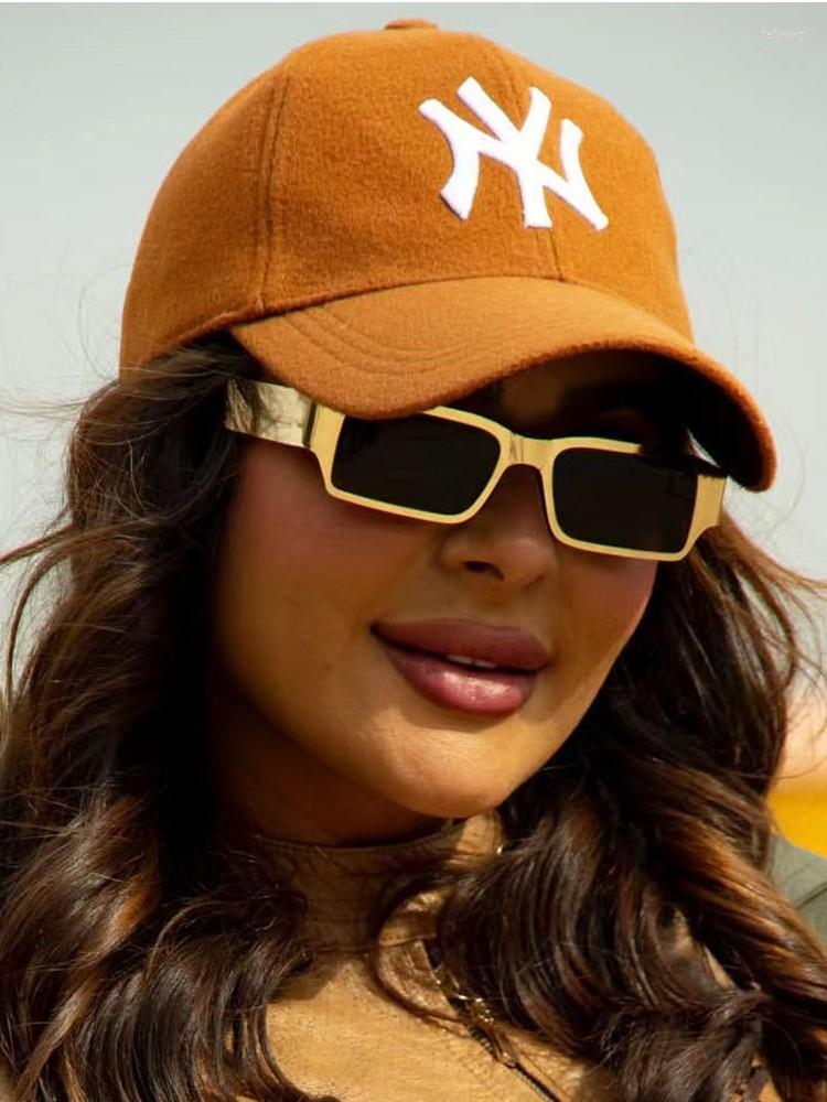 Sunglasses Hip Hop Personality Small Square Sunglasse Women Men Brand Steampunk Metal Frame Retro Glasses UV400 Eyeglasses
Sunglasses Hip Hop Personality Small Square Sunglasse Women Men Brand Steampunk Metal Frame Retro Glasses UV400 Eyeglasses