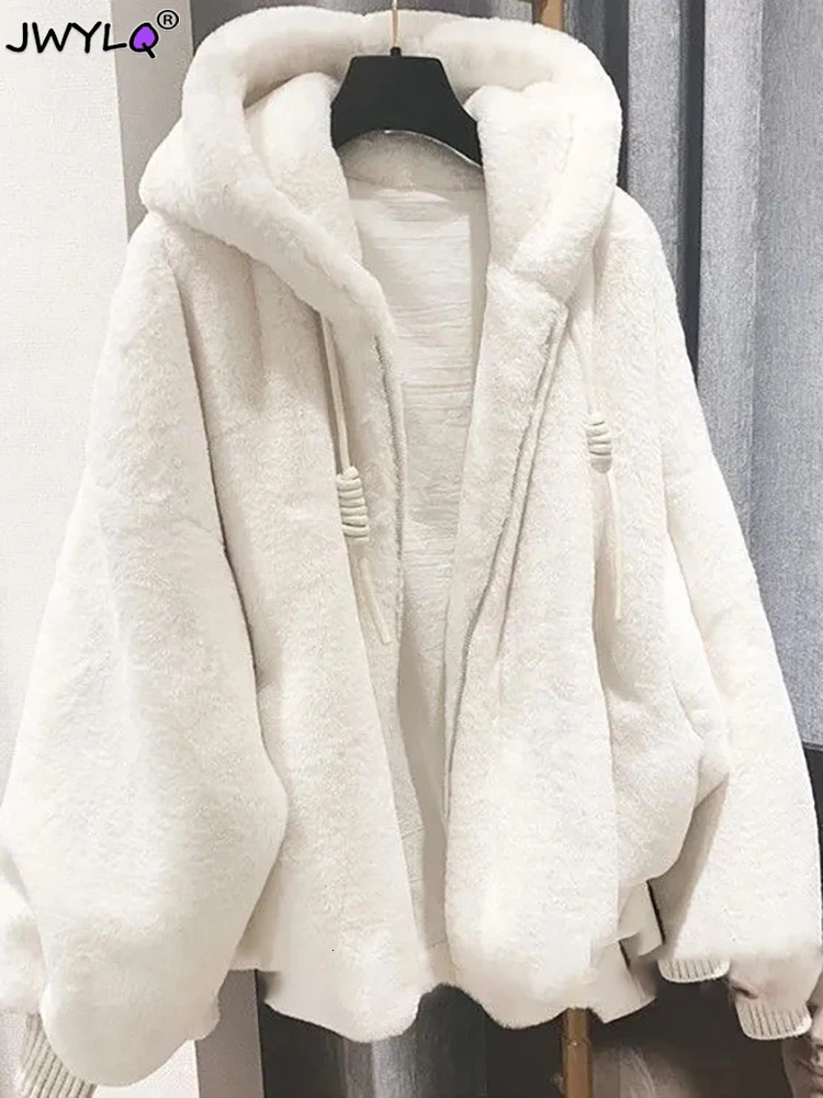 Women's Fur Faux Fur White Lambwool Outwear Top Coat Women Winter Warm Furry Overcoat Casual Sobretudos Hooded Faux Rabbit Fur Plush Jacket 23111