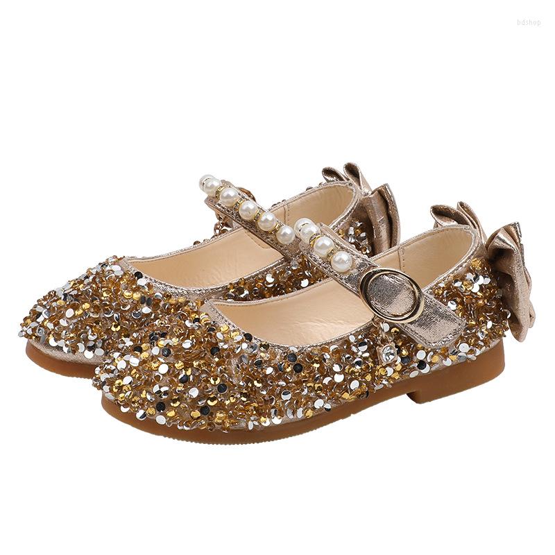 Flat Shoes Girls Sequin Bow Princess Children Student Dance 2023 Kids Leather Glitter Crystal Wedding Party E388, Silver
Flat Shoes Girls Sequin Bow Princess Children Student Dance 2023 Kids Leather Glitter Crystal Wedding Party E388, Silver