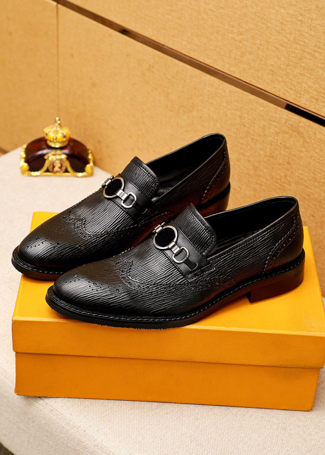 2023 Men Dress Shoes Handmade Brogue Style Party Wedding Loafers Leisure Men Brand Flats Formal Oxfords Size 38-45, Black 2
2023 Men Dress Shoes Handmade Brogue Style Party Wedding Loafers Leisure Men Brand Flats Formal Oxfords Size 38-45, Black 2