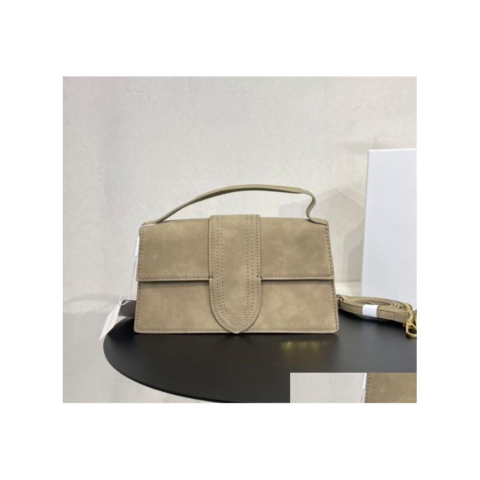 Evening Bags 2022 Top Designer Womens Vintage Handbags Underarm Frosted Suede One Shoder Luxury Handheld Wallet Drop Delivery Lage A Dhi3S, Green 24cm
Evening Bags 2022 Top Designer Womens Vintage Handbags Underarm Frosted Suede One Shoder Luxury Handheld Wallet Drop Delivery Lage A Dhi3S, Green 24cm