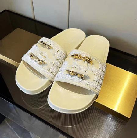 Slippers Men's Summer Outdoor Fashion Trend Couples Flip-Flops Non-Slip Sandals Women's Wholesale, 10
Slippers Men's Summer Outdoor Fashion Trend Couples Flip-Flops Non-Slip Sandals Women's Wholesale, 10