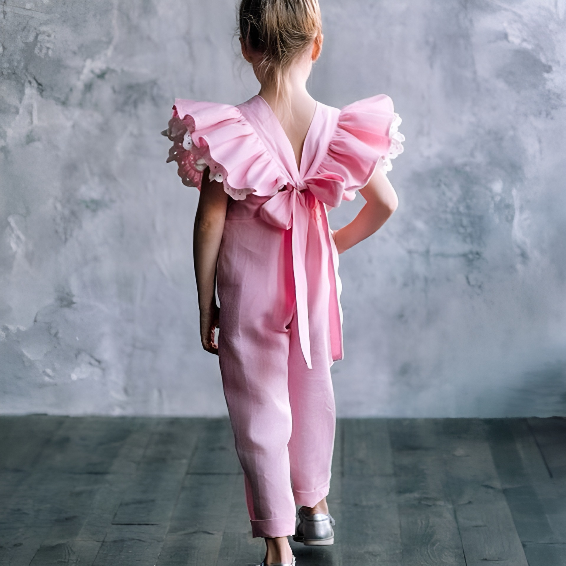 Pink Children Summer Clothes Toddler Girls Jumpsuits Kids Overall Ruffle Sleeve Romper Jumpsuit Playsuit Bow Clothes 6 7 8 9 10Y
Pink Children Summer Clothes Toddler Girls Jumpsuits Kids Overall Ruffle Sleeve Romper Jumpsuit Playsuit Bow Clothes 6 7 8 9 10Y