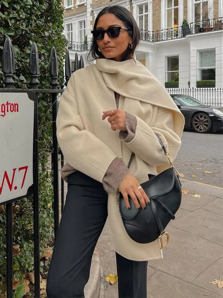 Women's Wool Blends Elegant Beige Scarf Collar Woman's Short Woolen Coat Loose V Neck Long Sleeved Cardigan Autumn Lady Chic High Streetwear