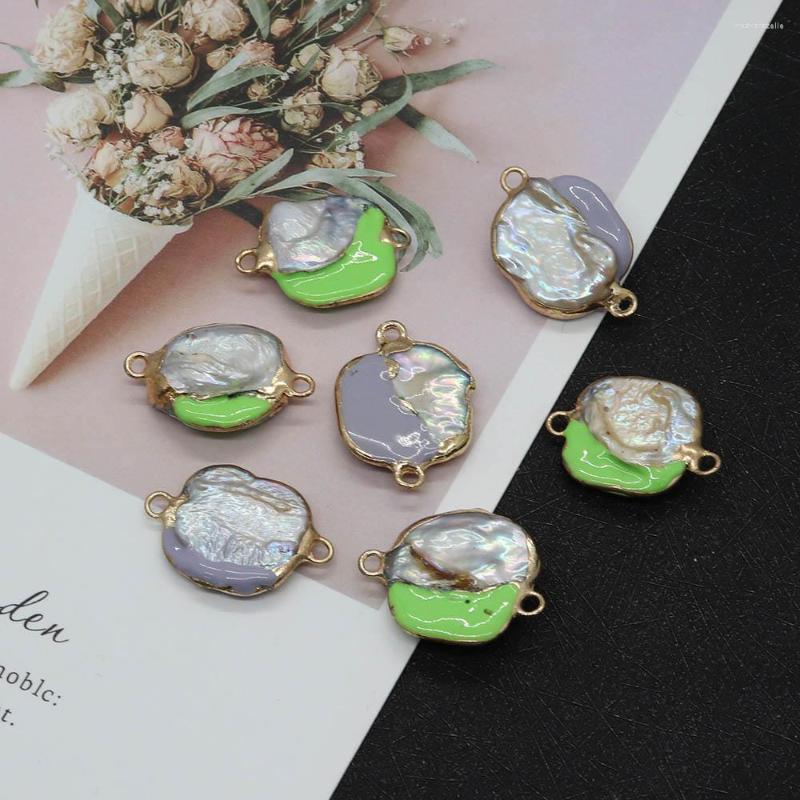Charms 1pcs Pearl Shell Double Hole Pendant Color Drip Oil Connector 2 Holes Jewelry Woman DIY Necklace Bracelet Ornament
Charms 1pcs Pearl Shell Double Hole Pendant Color Drip Oil Connector 2 Holes Jewelry Woman DIY Necklace Bracelet Ornament