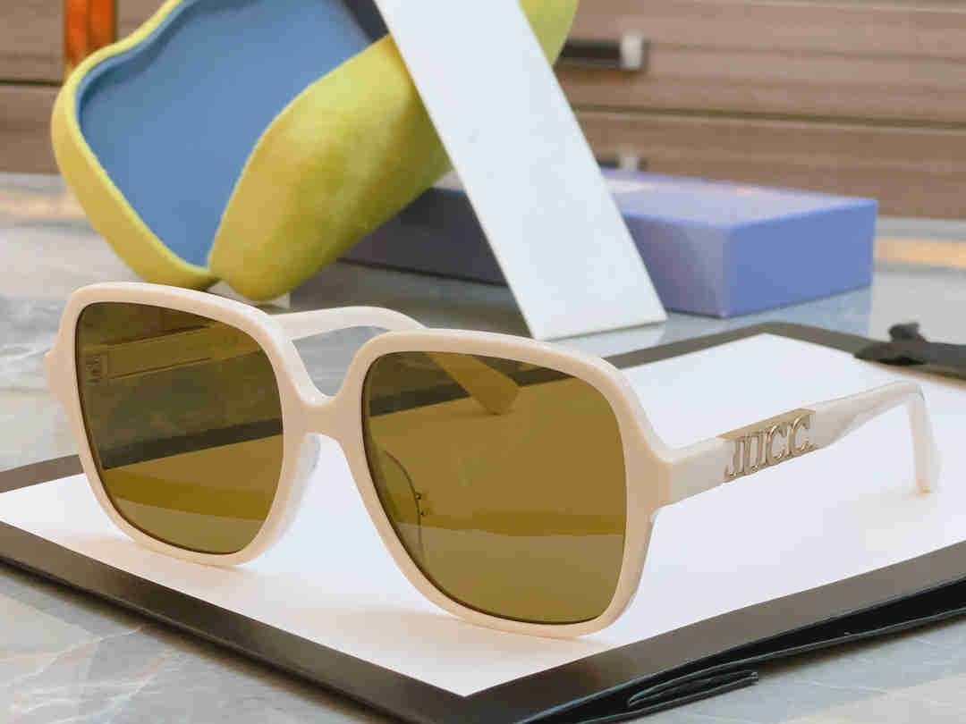 2023 new fashion diving Brand Mens Sunglasses Round Designer Glasses Eyewear Gold Frame Glass Lens Womens Sunglasses Brand Designer Sun glasses Round Glasses
2023 new fashion diving Brand Mens Sunglasses Round Designer Glasses Eyewear Gold Frame Glass Lens Womens Sunglasses Brand Designer Sun glasses Round Glasses
