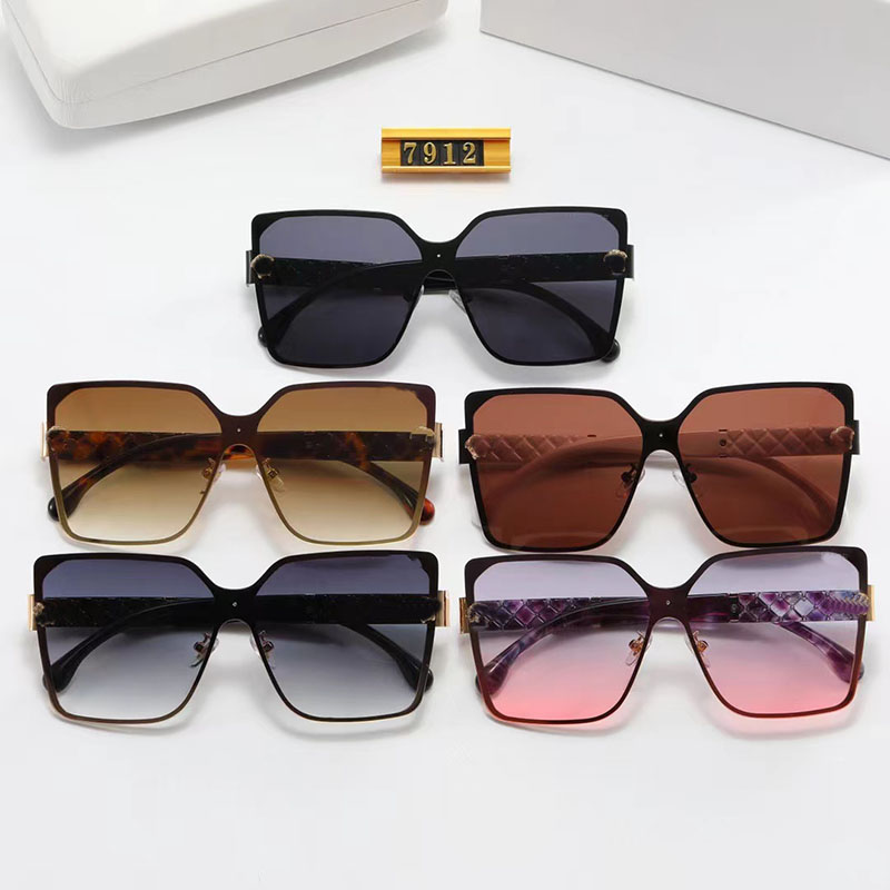 Designer high quality sunglasses cool sunglasses square lenses polarized sunglasses electroplated temples men and women sunglasses eye protection UV400
Designer high quality sunglasses cool sunglasses square lenses polarized sunglasses electroplated temples men and women sunglasses eye protection UV400
