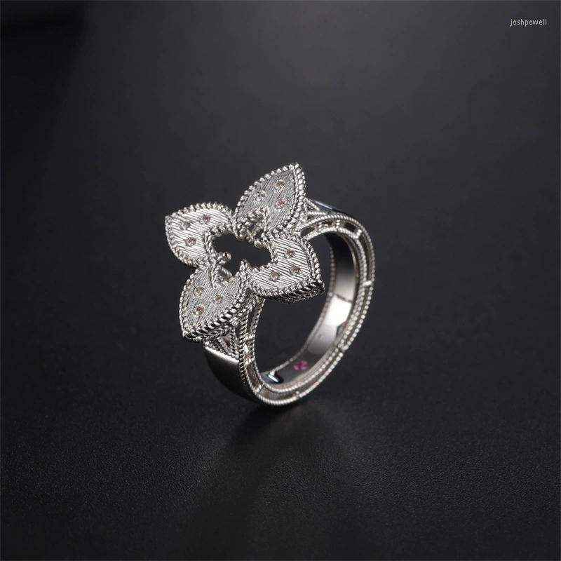 Wedding Rings Brand Romantic Vintage Hollow Clover Flower Silver-Color Luxury Cubic Zirconia Women Jewelry Accessories ZK30
Wedding Rings Brand Romantic Vintage Hollow Clover Flower Silver-Color Luxury Cubic Zirconia Women Jewelry Accessories ZK30