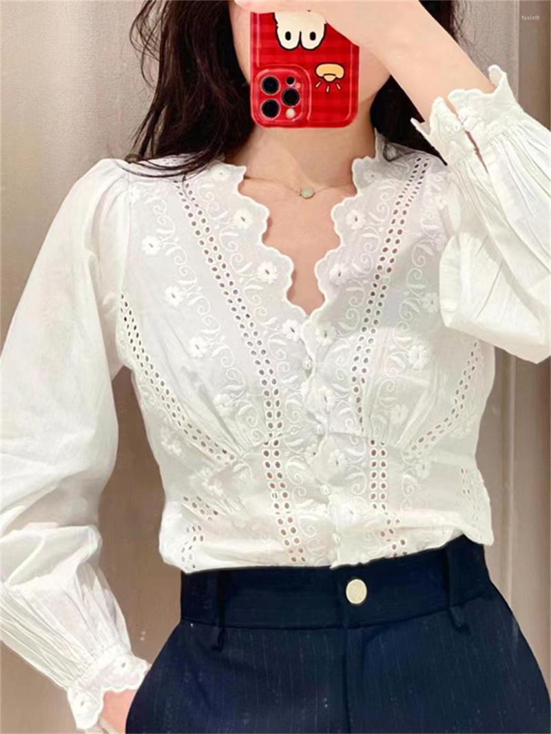 Women' Blouses 2023 Summer Women Embroidery Hollow Out Shirt Lady Floral Trim V-Neck Pearl Single Breasted Sweet Lantern Sleeve Blouse
Women' Blouses 2023 Summer Women Embroidery Hollow Out Shirt Lady Floral Trim V-Neck Pearl Single Breasted Sweet Lantern Sleeve Blouse