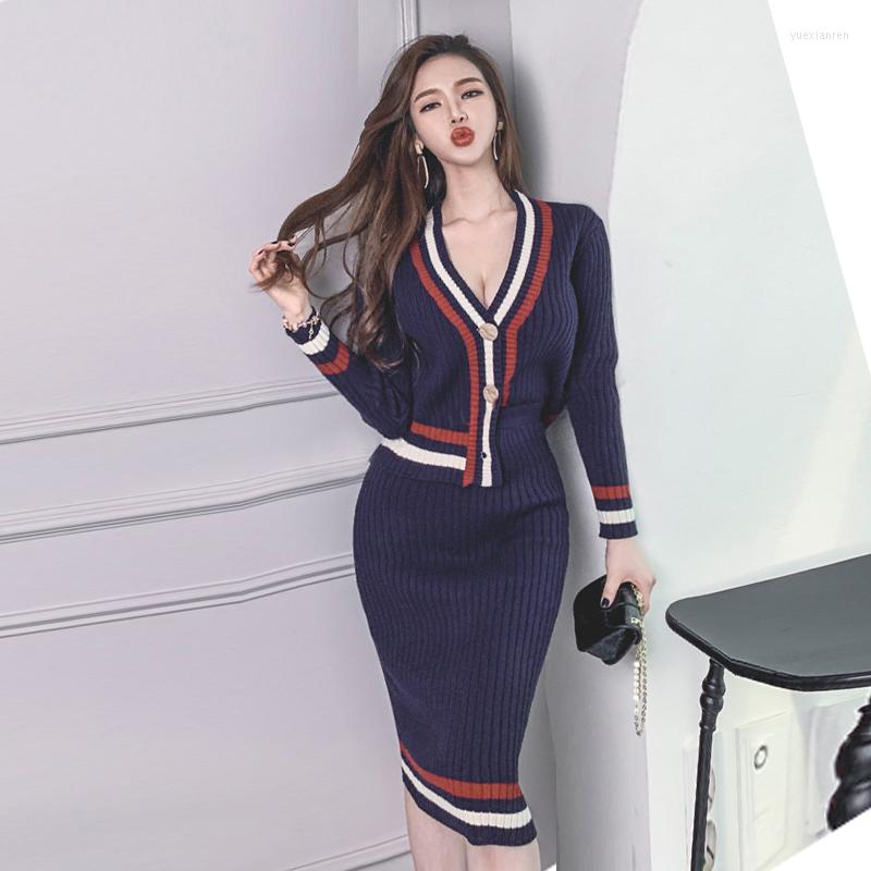 Work Dresses Women Elegant Stripe Splice 2 Piece Set Korean Chic Autumn Winter Temperament V Knitted Cardigan High Waist Midi Bodycon Skirt
Work Dresses Women Elegant Stripe Splice 2 Piece Set Korean Chic Autumn Winter Temperament V Knitted Cardigan High Waist Midi Bodycon Skirt